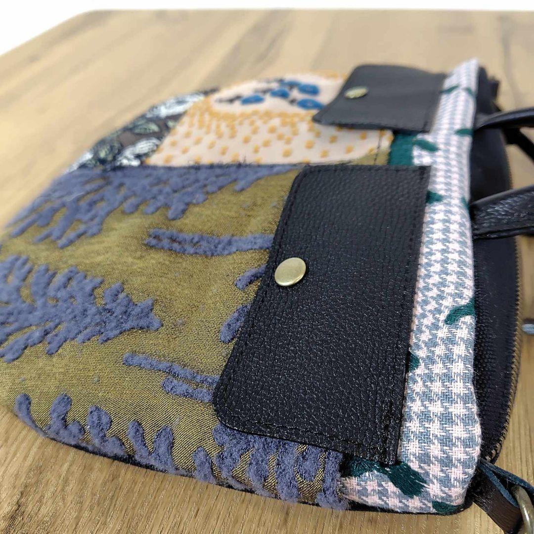 ミナペルホネン/バラッド　メッツァ/フタポケ付きロングラウンドショルダー