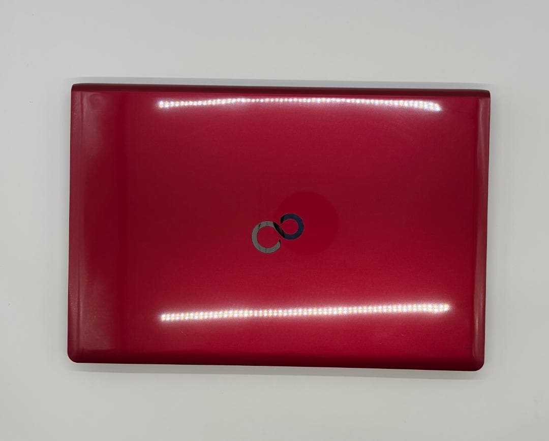 富士通 A40、15インチ、8GB、100GB HDD、DVD、E2-9000