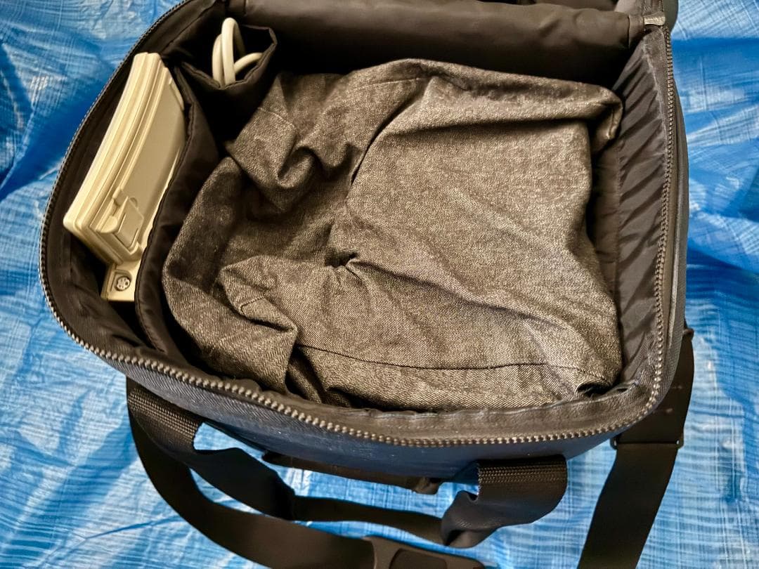 Macintosh SE/30 動作・美品 + Inside Macintosh