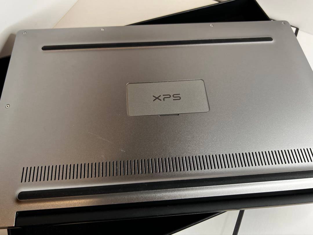 Dell XPS13 初期化済み Core i5 SSD256GB メモリ8GB