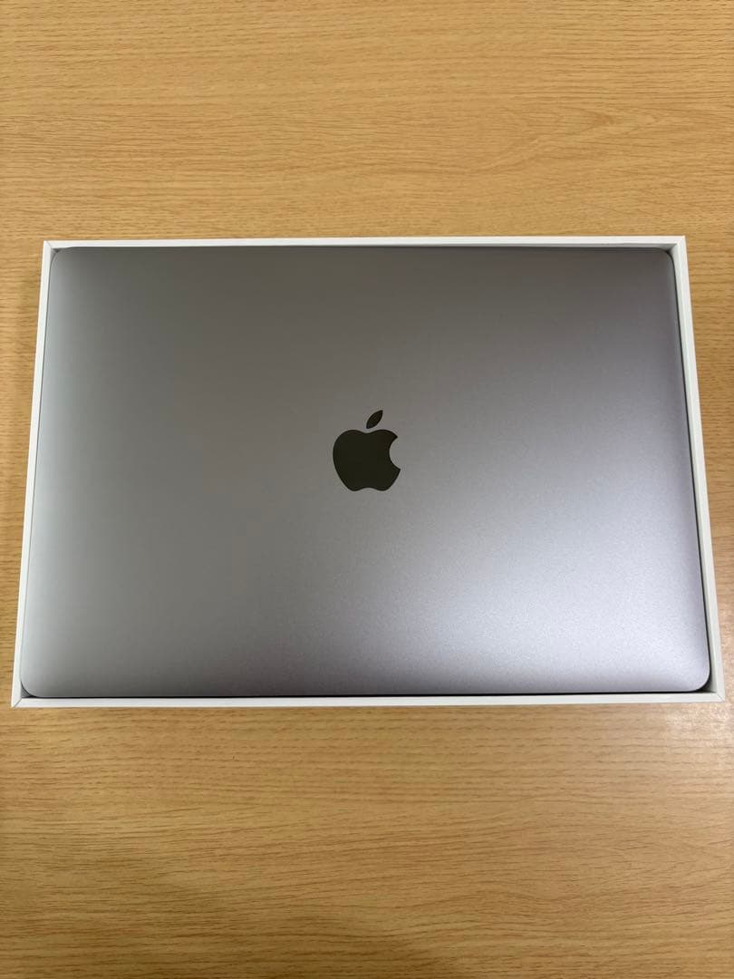 明日まで！Apple MacBook Air M1 (2020) スペースグレイ