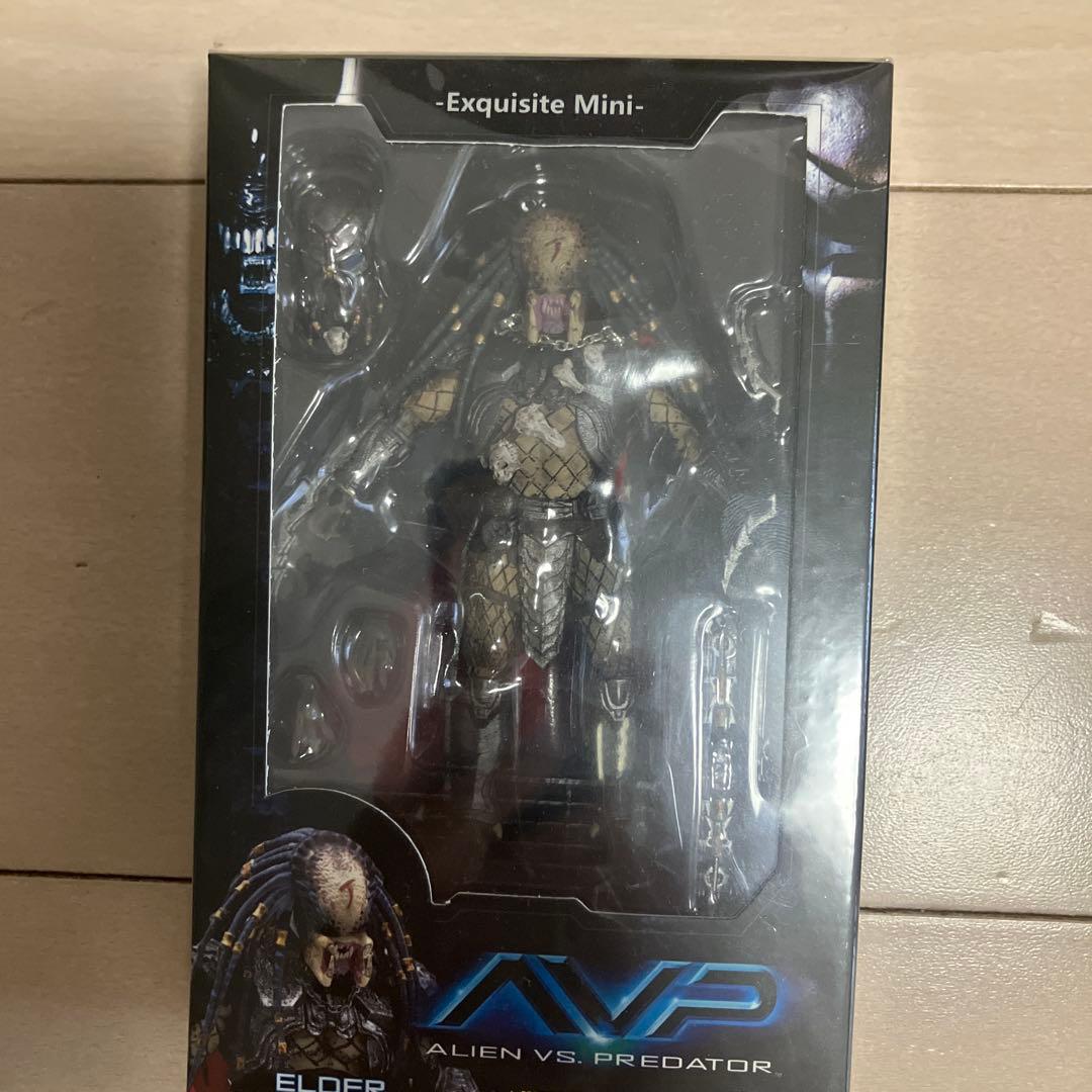 ハイヤトイズ　エルダープレデター2種　（プレデター2&AVP） セット
