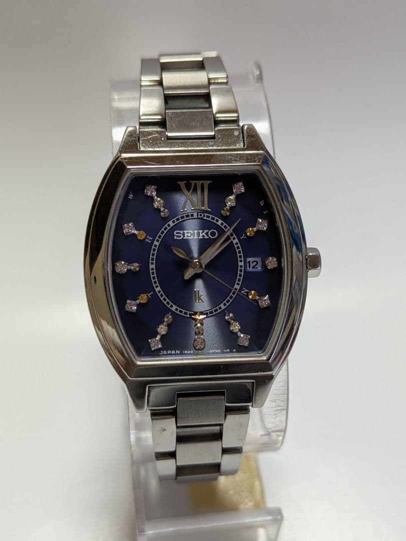 s*☀様 SEIKO ルキアクリスマス限定モデル ダイヤモンド風装飾◆限定品