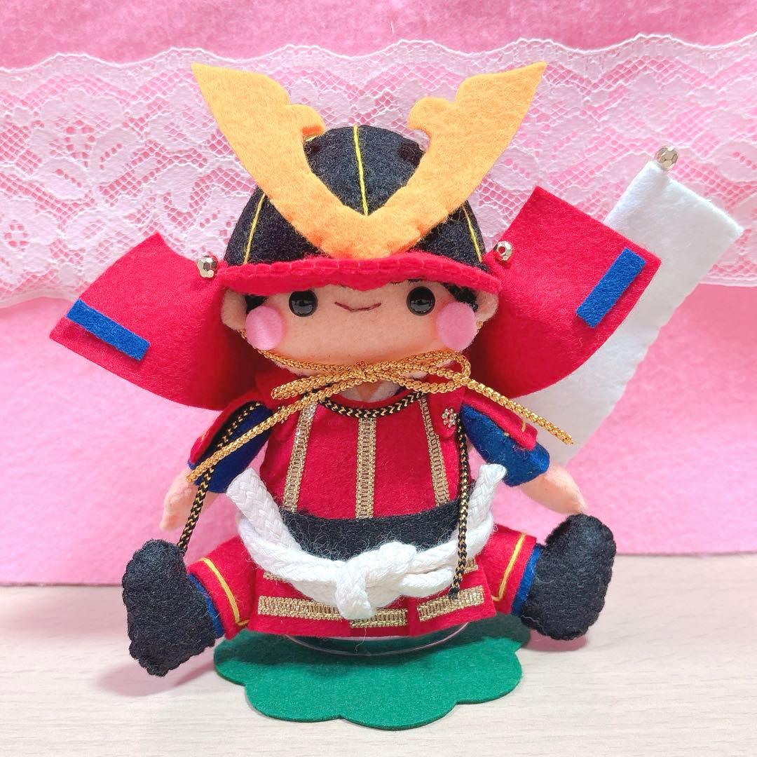 フェルトリース・フェルト飾り・フレーム飾り・ハンドメイド
