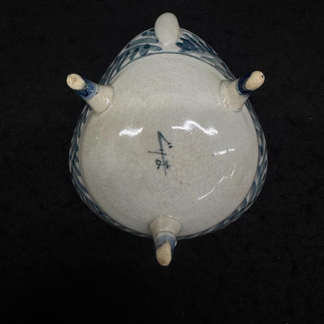 有田焼　やきもの 染付　鳥形　三足鉢 伊万里