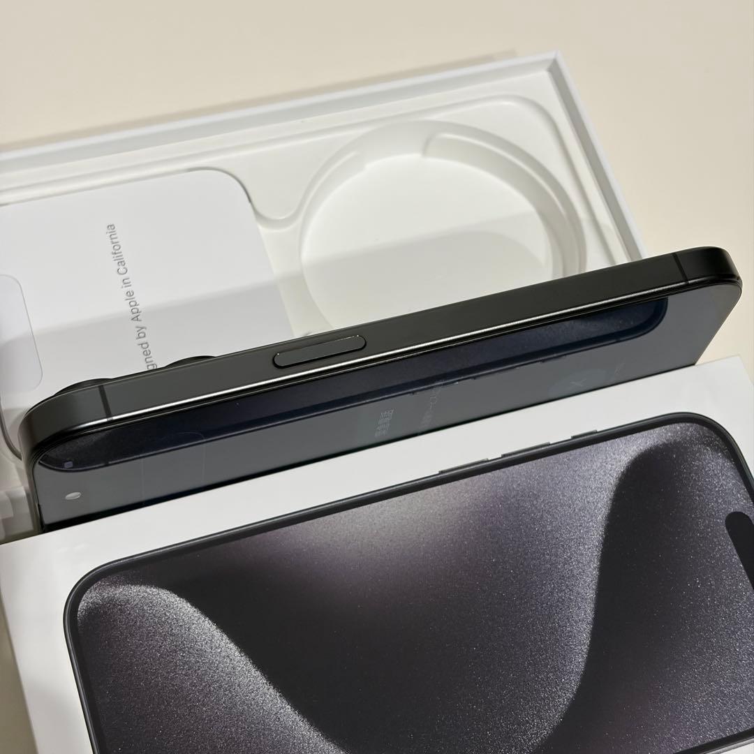 Apple iPhone 15 Pro 256G sim フリー