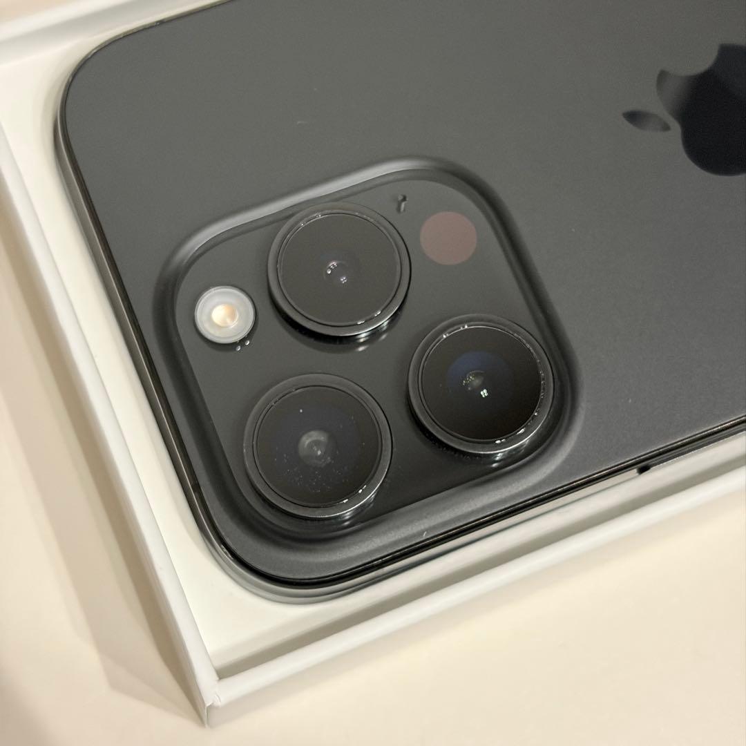 Apple iPhone 15 Pro 256G sim フリー