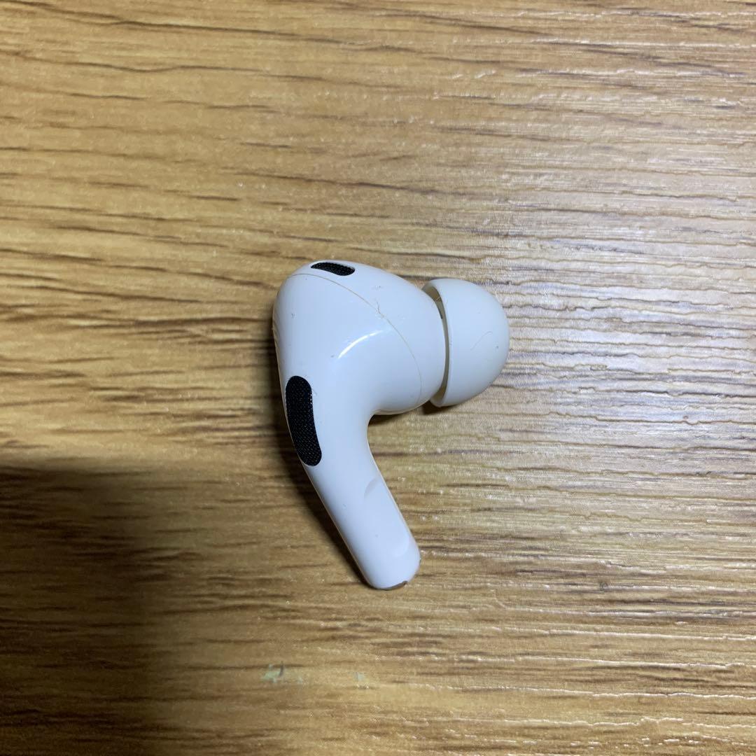 Apple AirPods Pro 第二世代　lightning 右耳　右側　右