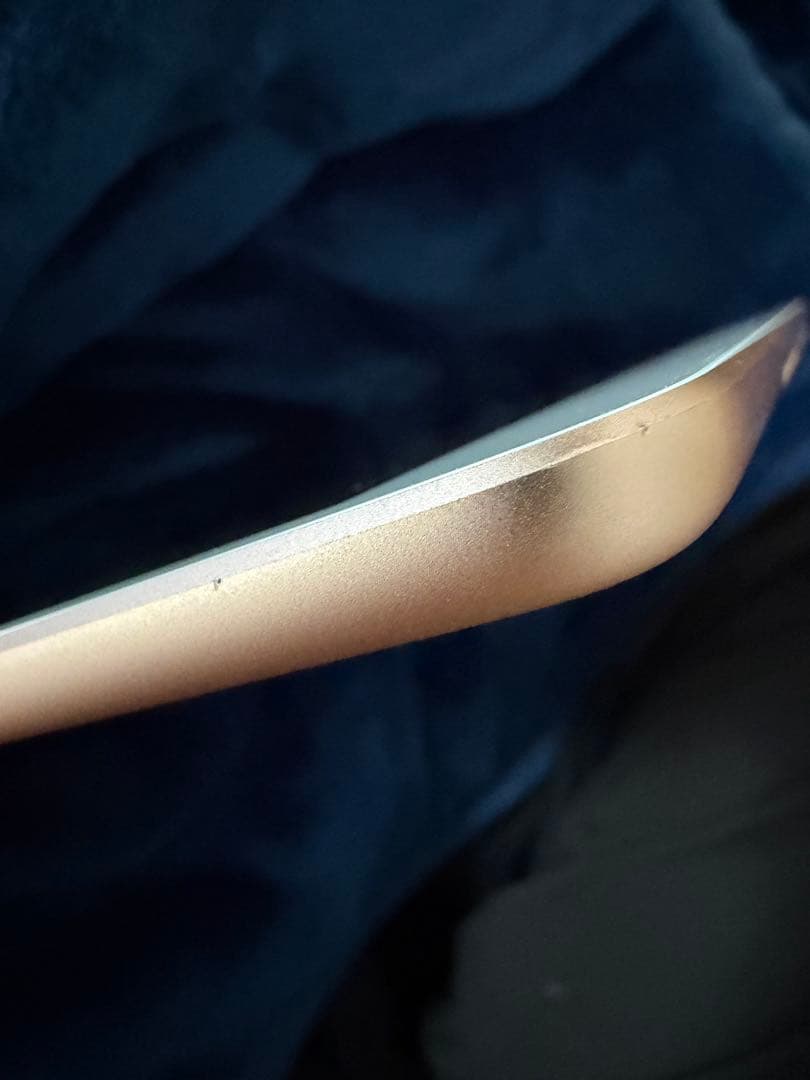 Apple iPad (第8世代) 32GB Wi-Fiモデル 本体　iPad8