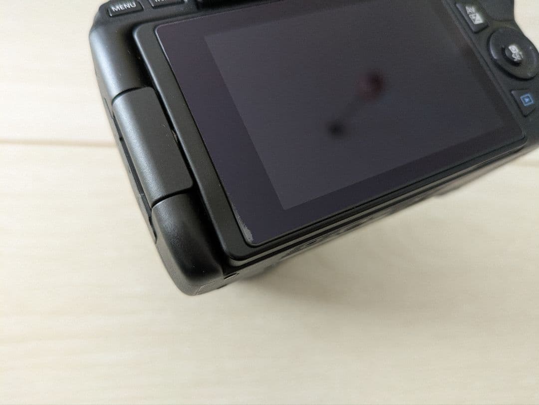 Canon EOS Kiss X10 本体 + 2本レンズ + 付属品