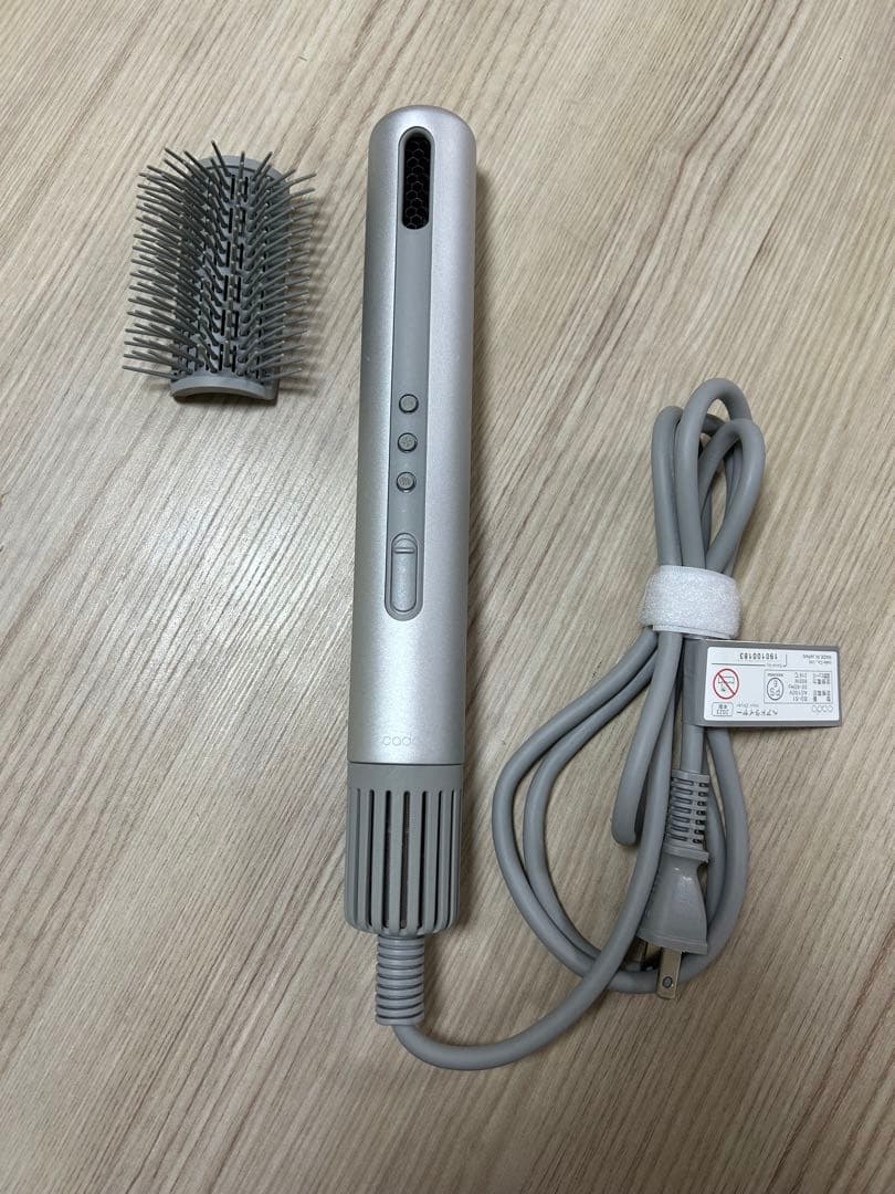 cado baton スティック型ヘアドライヤー ブラシ付き