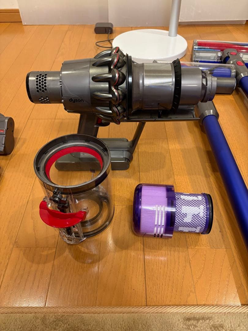 S　ダイソン V11 SV14 美品　分解洗浄済　ドリームセット　NO.2