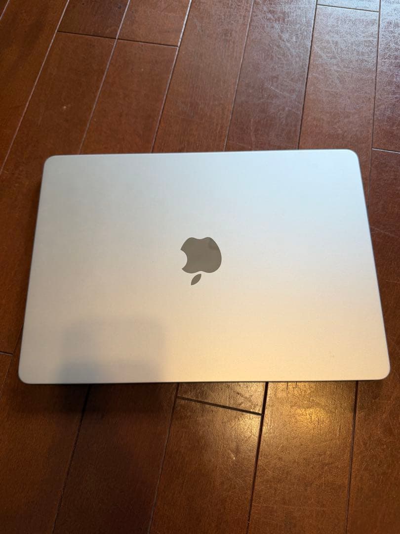 MacBookAir シルバー　M4 メモリ32GB SSD512GB