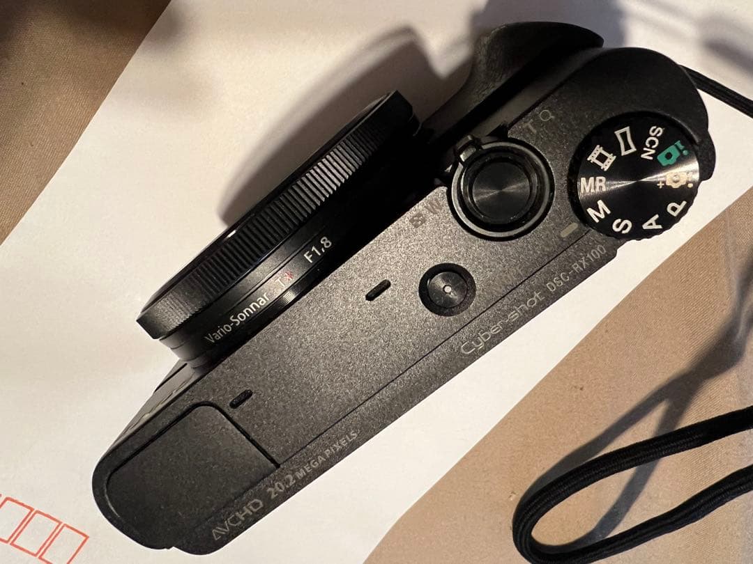 SONY サイバーショット DSC-RX100