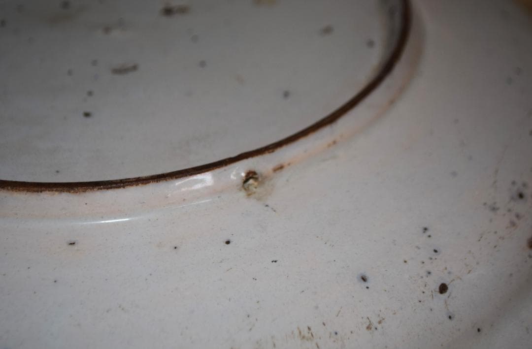 18世紀（1750年–1780年頃）デルフト チャージャー（壁掛皿）