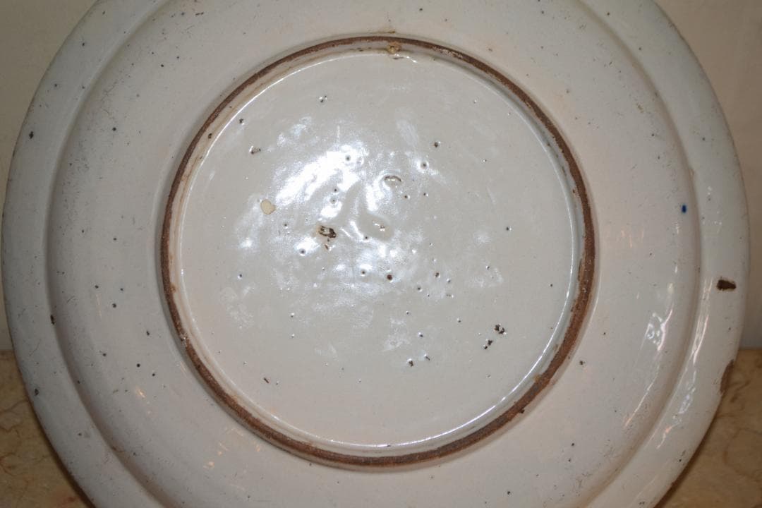 18世紀（1750年–1780年頃）デルフト チャージャー（壁掛皿）