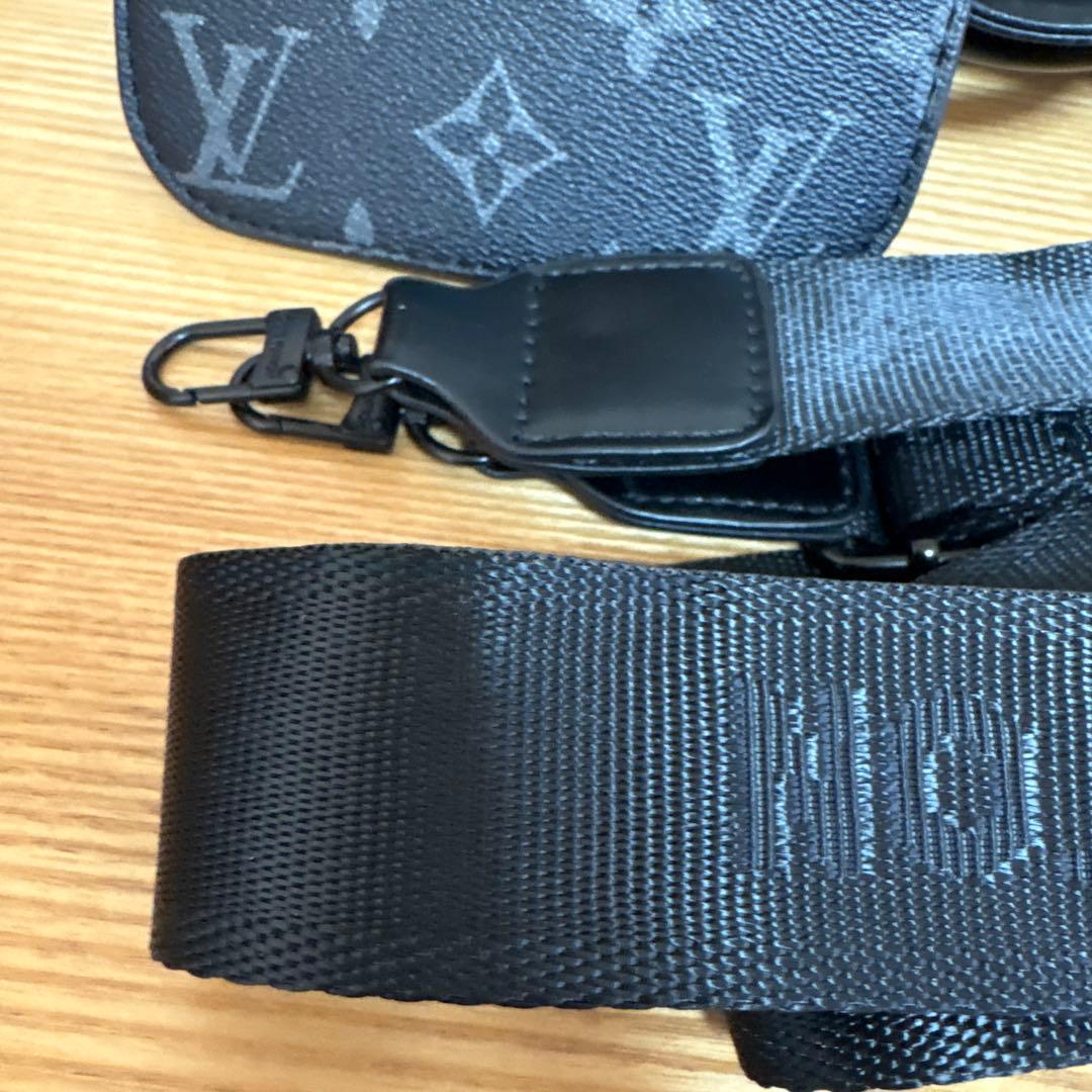 LOUIS VUITTON モノグラムブラック　ノベルティバッグ ストラップ