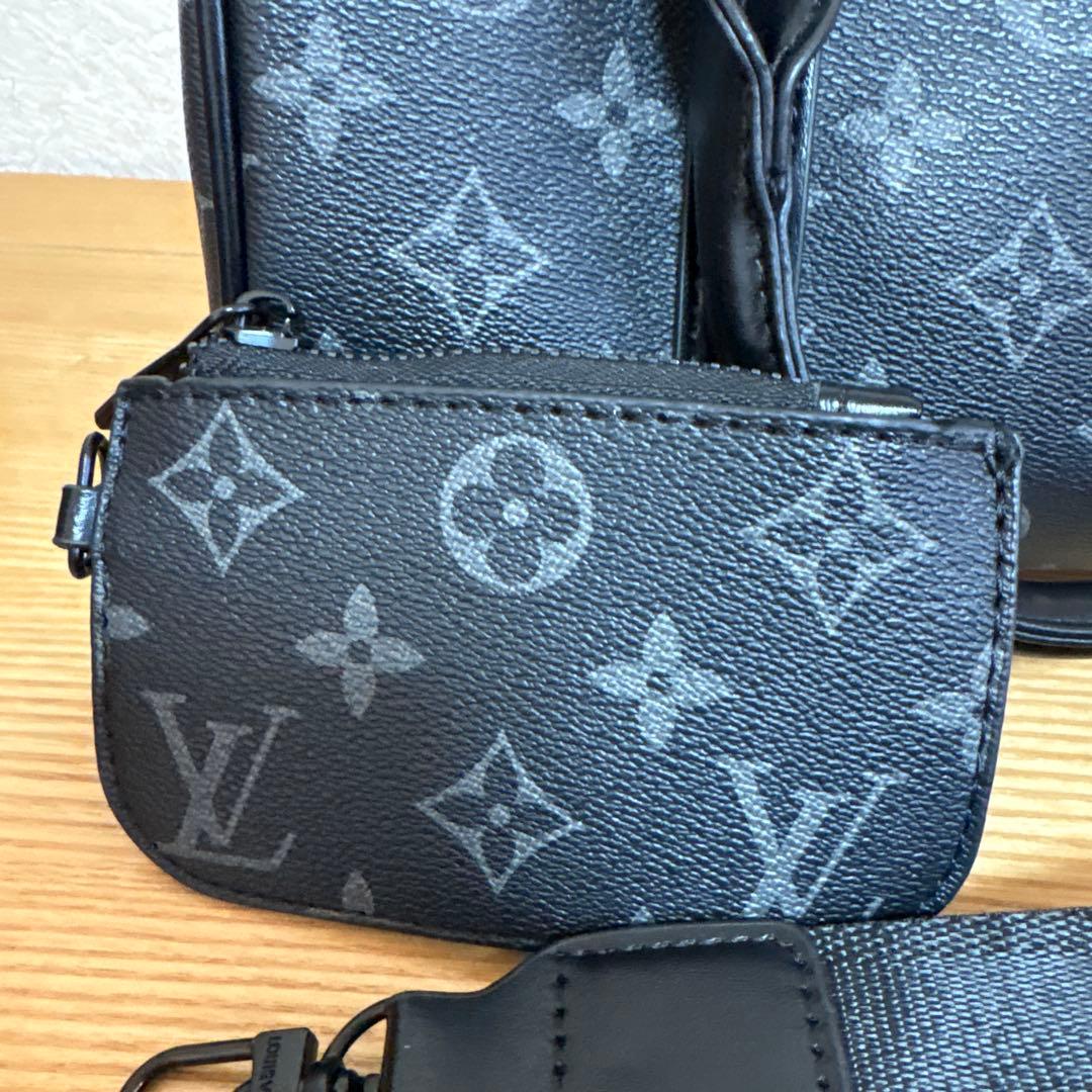 LOUIS VUITTON モノグラムブラック　ノベルティバッグ ストラップ