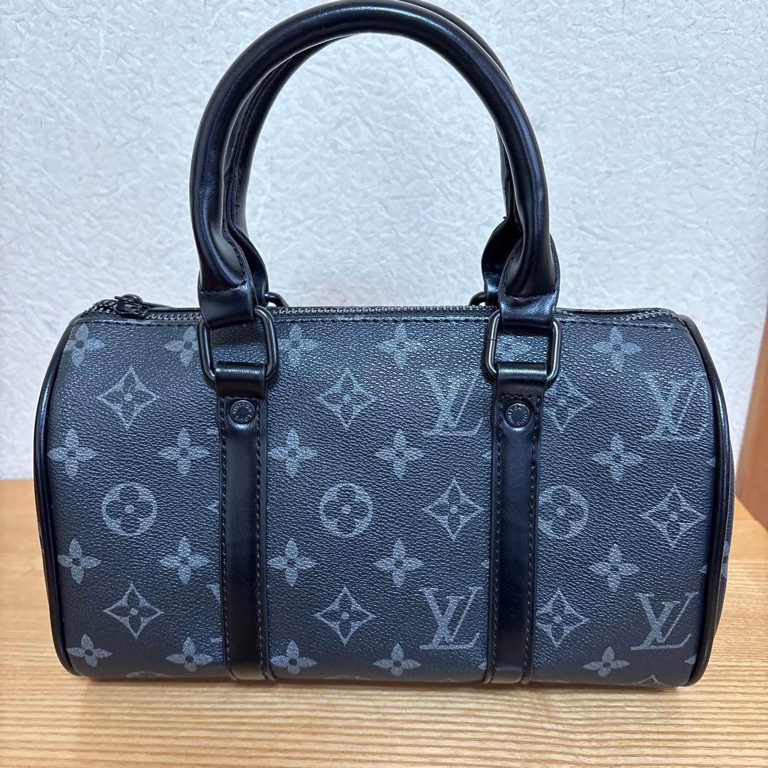 LOUIS VUITTON モノグラムブラック　ノベルティバッグ ストラップ