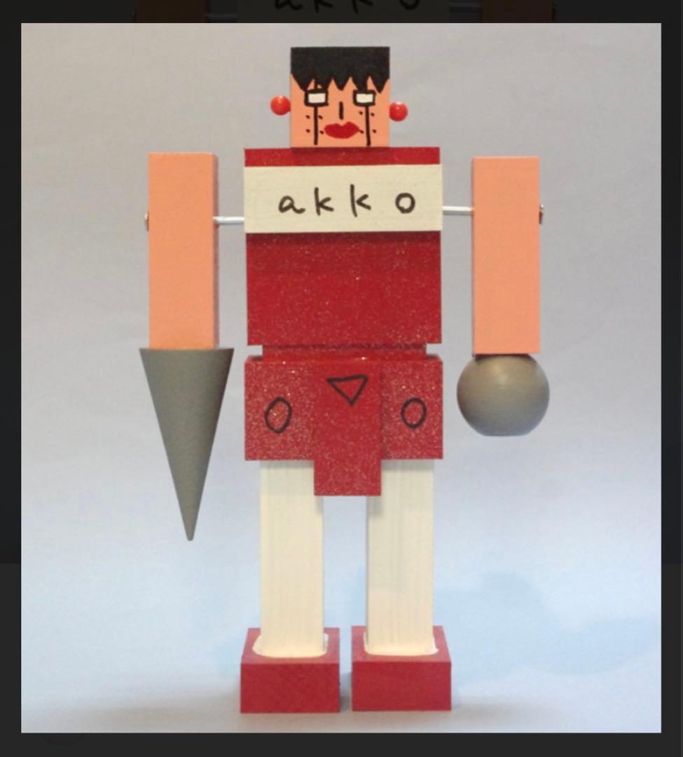 希少 デビュー50周年記念 コレジャナイ アッコ ホリプロ公認 コレジャナイロボ