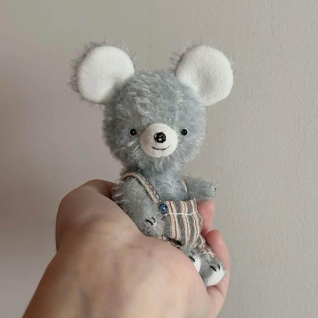 キュートな仔鼠 アーティストベア 海外作家様 ハンドメイド テディベア 置物