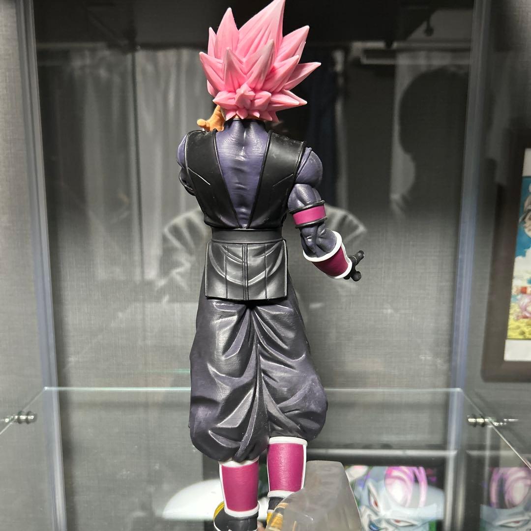 ドラゴンボールフィギュア 紅き仮面のサイヤ人 黒衣の戦士 箱無し