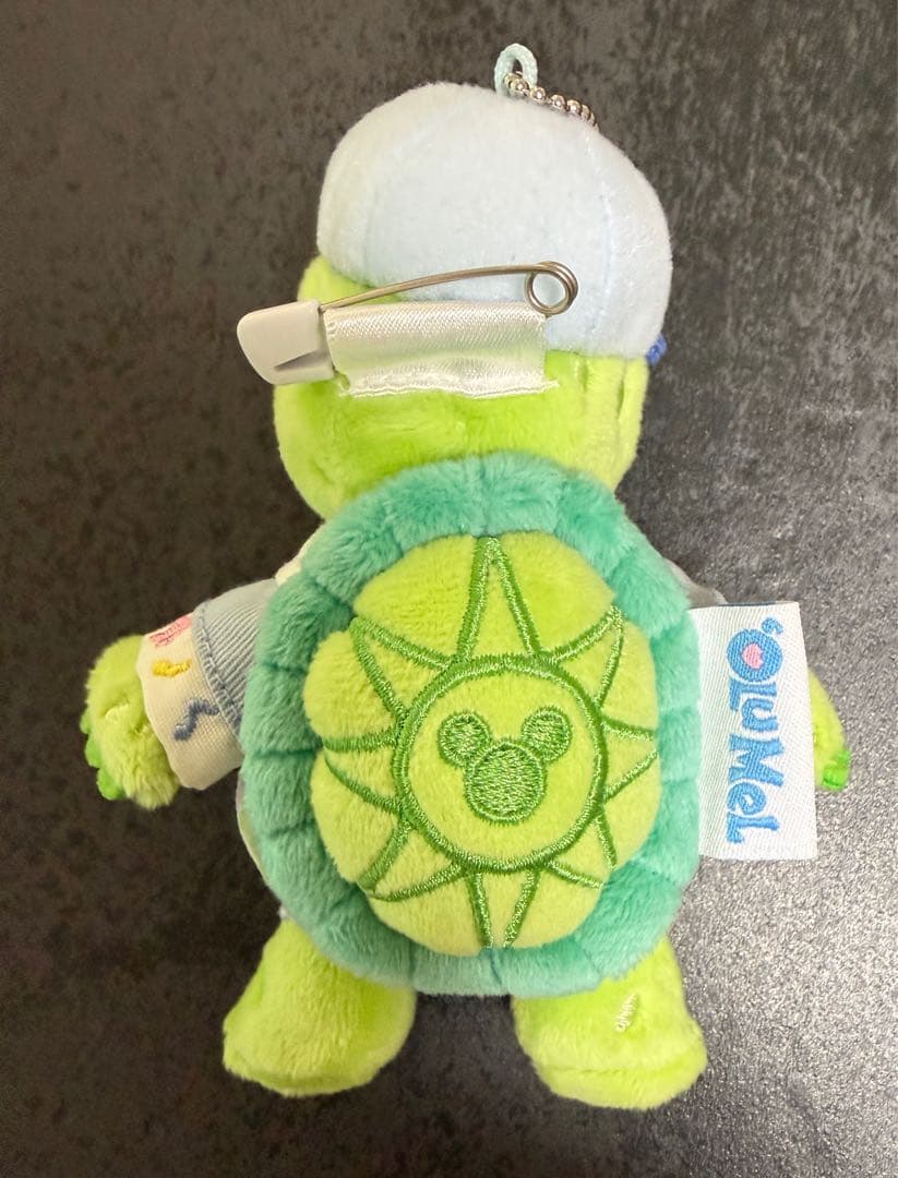 東京ディズニーシー限定 ダッフィーフレンズ ぬいぐるみ バッジ