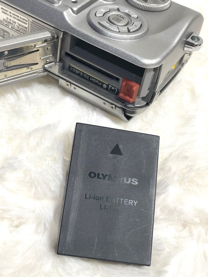 【美品/完動品】OLYMPUS CAMEDIA X-2 デジカメ 付属品充実