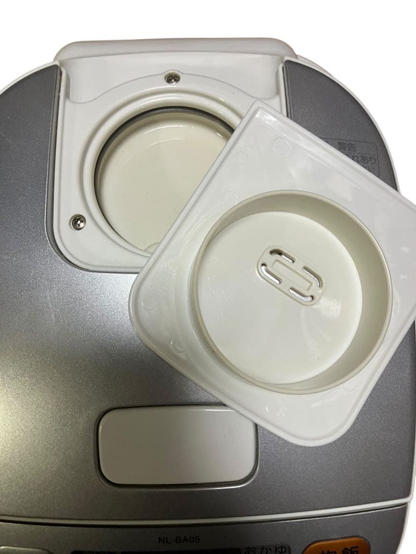 象印　マイコン炊飯器　NL-BA05 コード無し　16年製　三合炊き　保証付き
