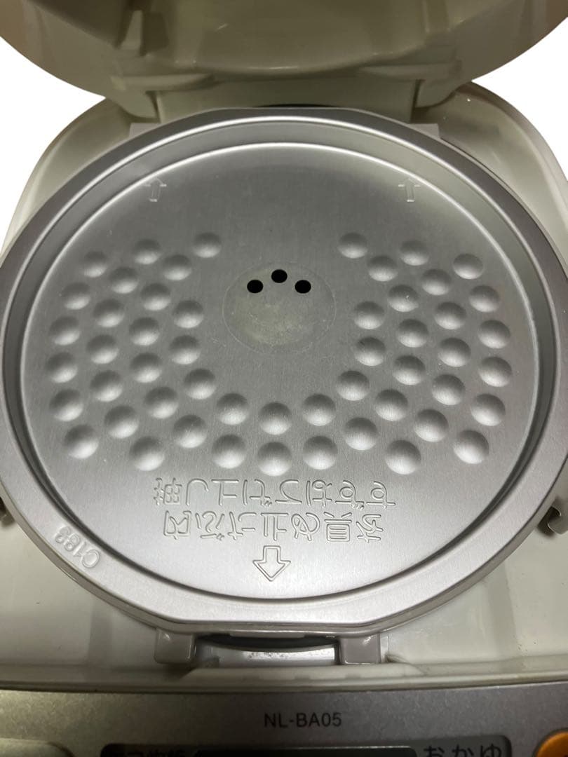 象印　マイコン炊飯器　NL-BA05 コード無し　16年製　三合炊き　保証付き
