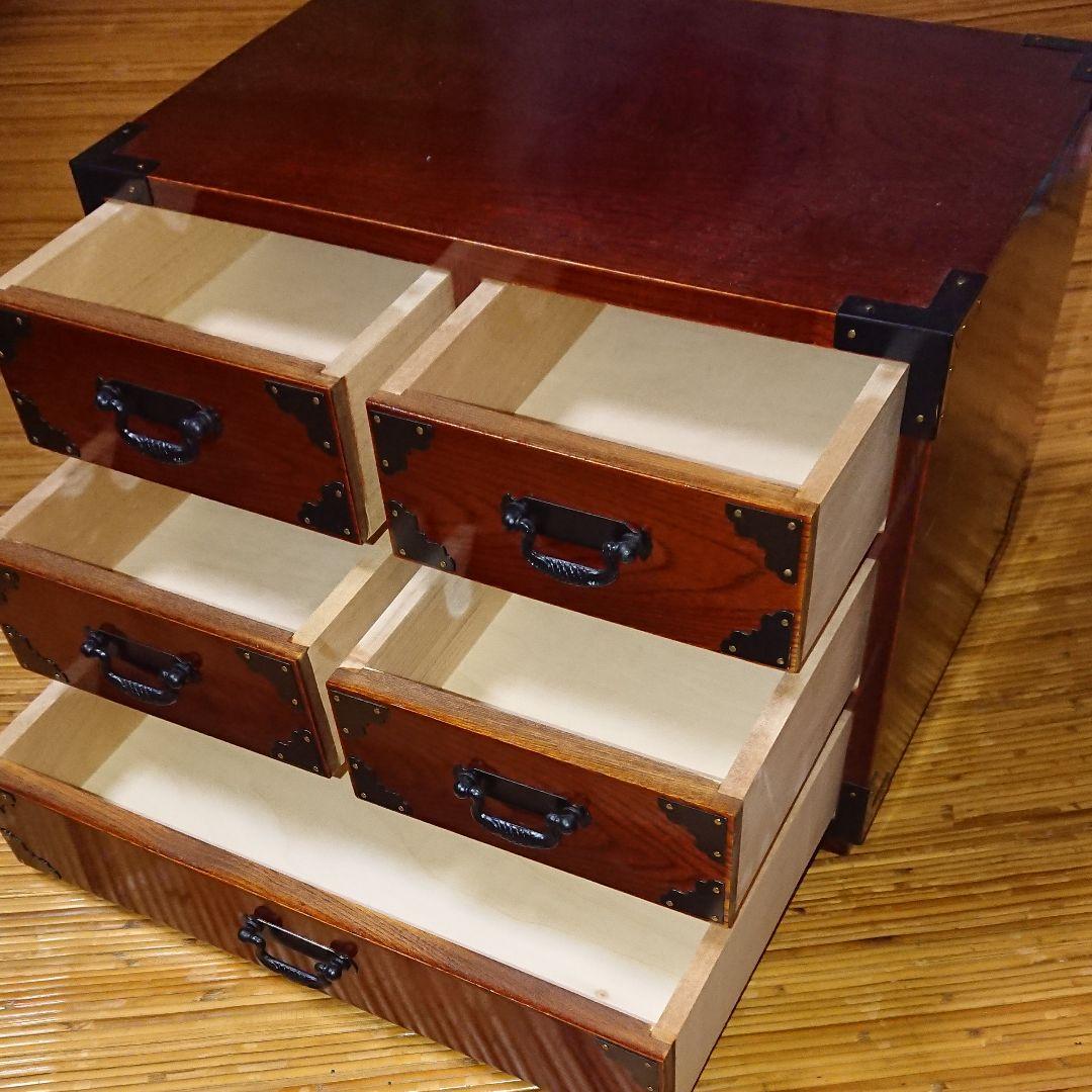 骨董、引き出し