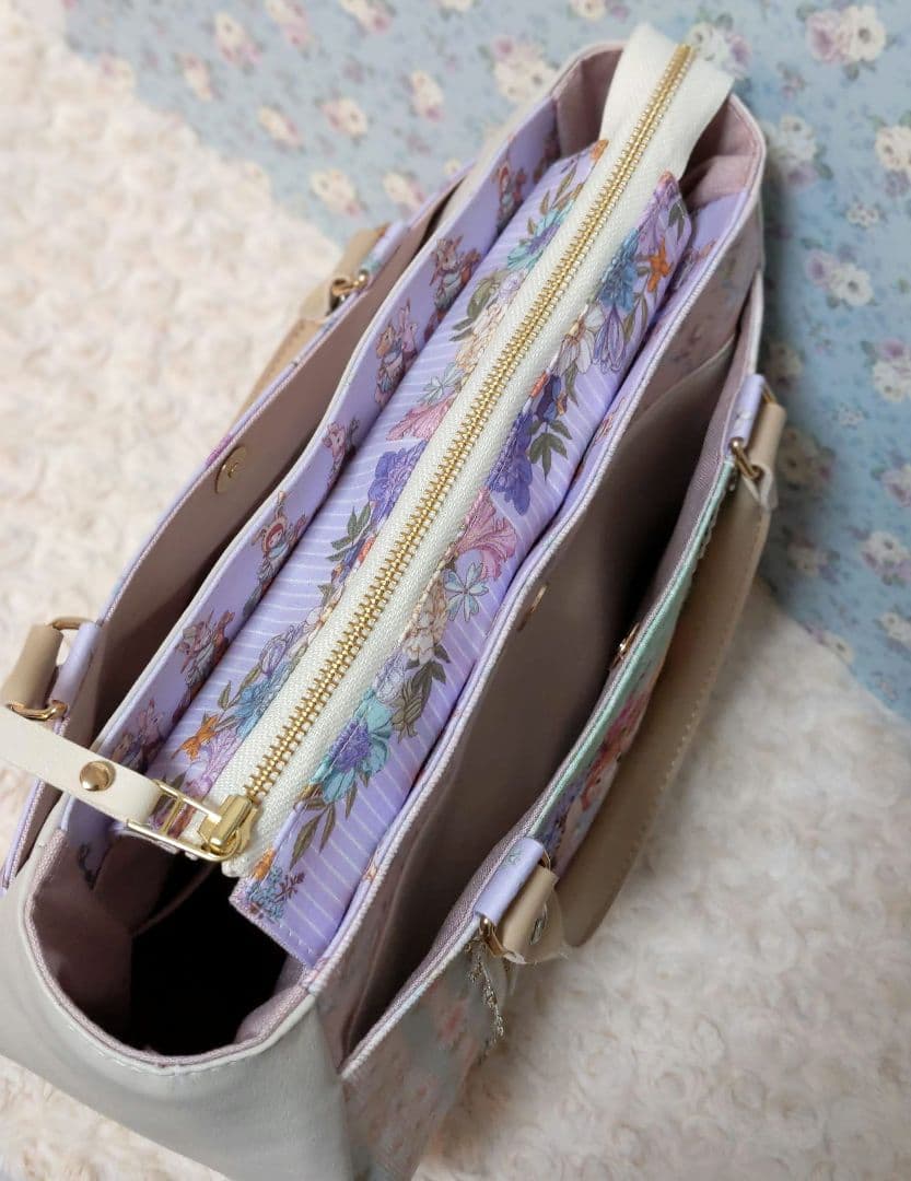 只*す様 ハンドメイド　ジョリーフルール　コラージュコラージュ　うさぎ　ねこ　ト