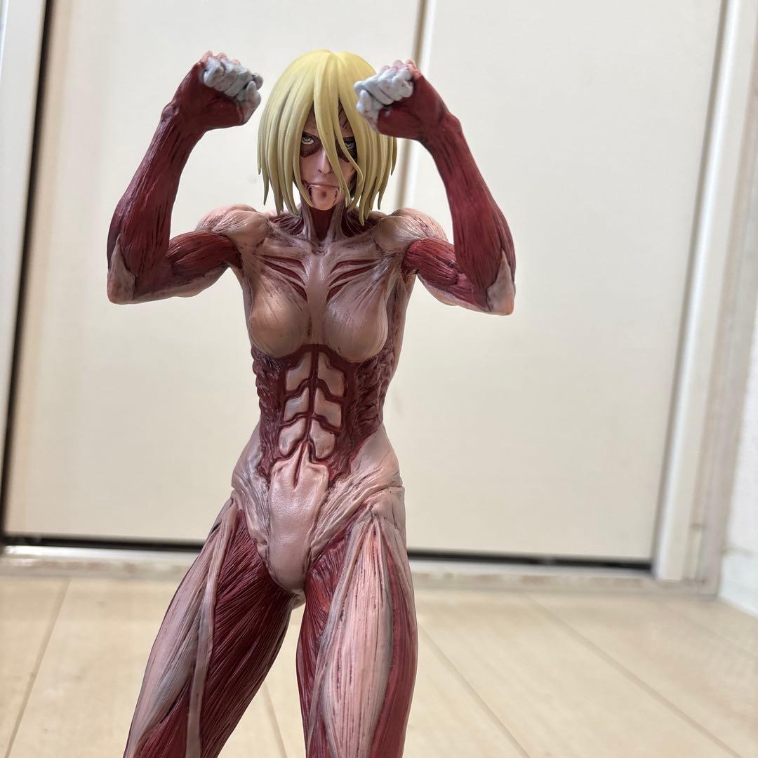 女型の巨人 一番くじ A賞