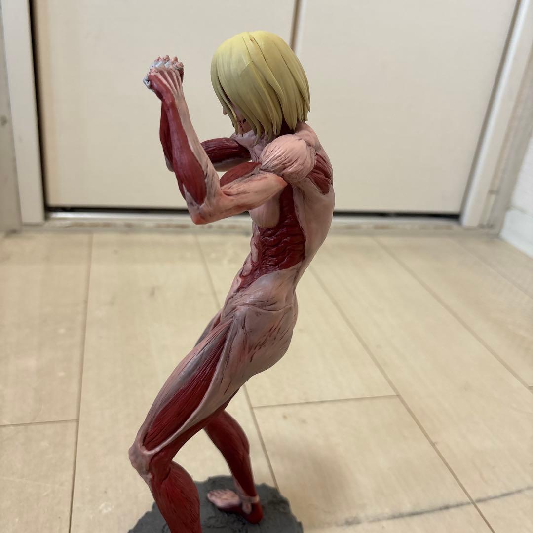 女型の巨人 一番くじ A賞