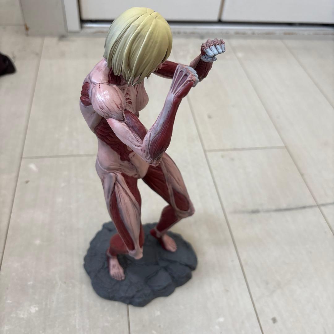 女型の巨人 一番くじ A賞