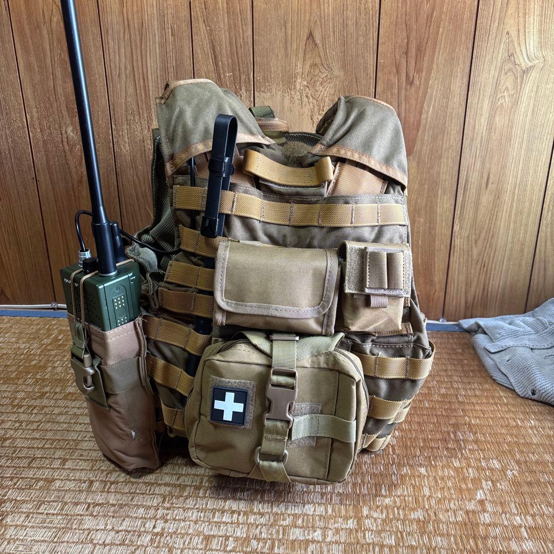 FLYYE製 ciras プレートキャリア　新品未使用に近い