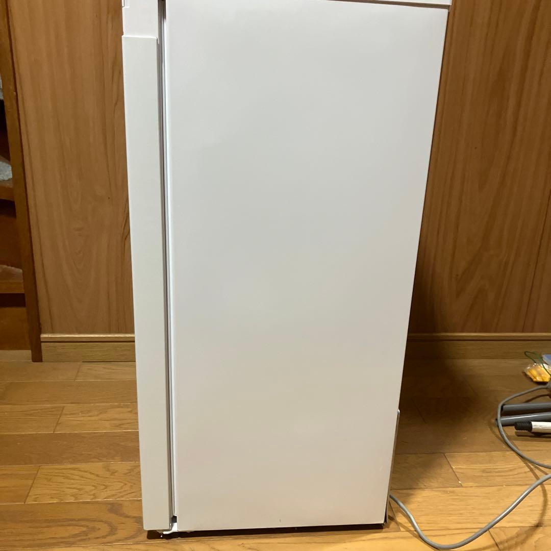 アイリスオーヤマ冷蔵庫　小型冷蔵庫　IRSN-7A　容量66L