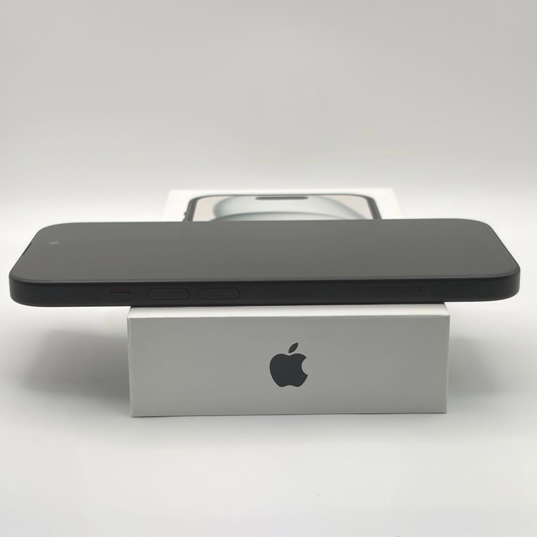 【最終値下げ】Apple iPhone 15 ブラック 本体 箱付 256GB