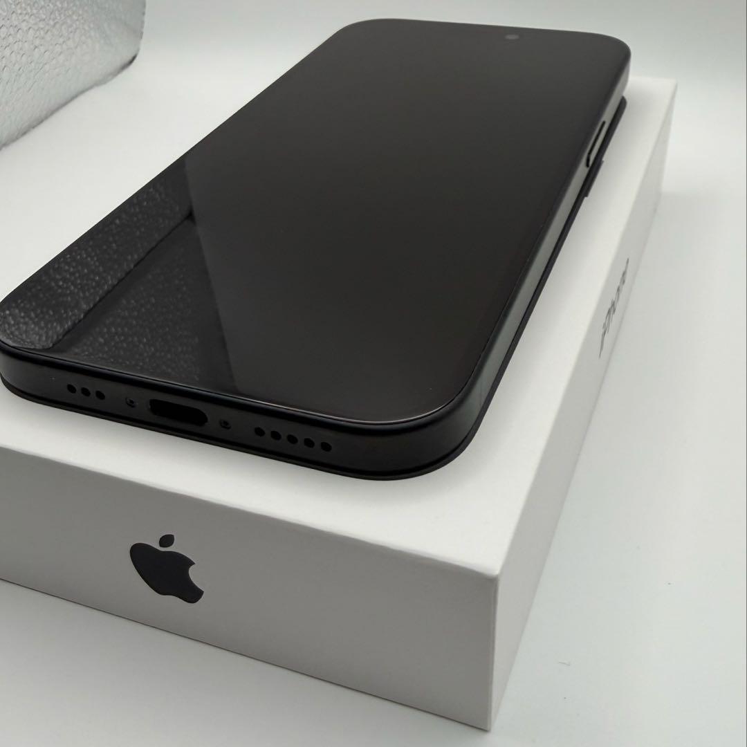 【最終値下げ】Apple iPhone 15 ブラック 本体 箱付 256GB