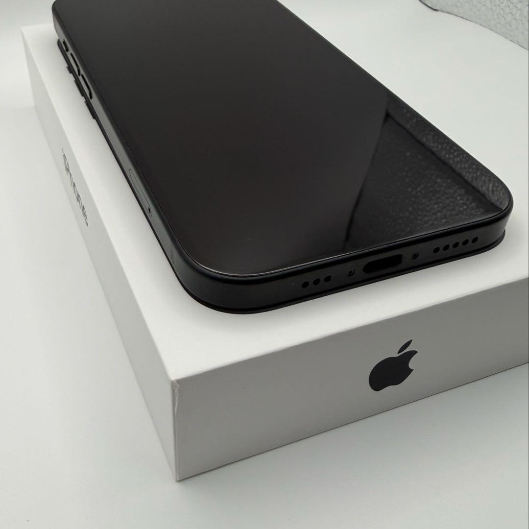 【最終値下げ】Apple iPhone 15 ブラック 本体 箱付 256GB