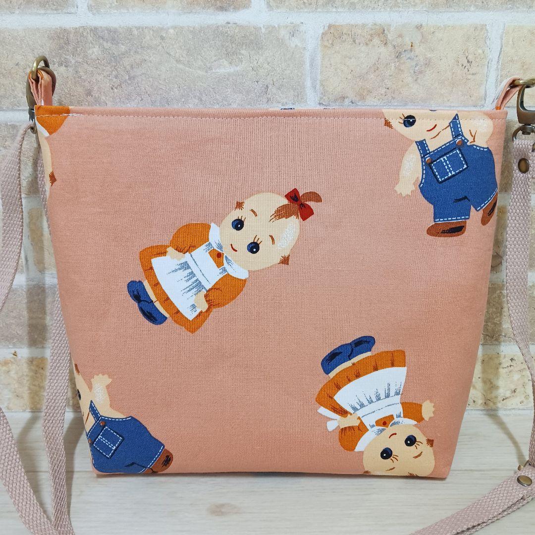 ハンドメイド•ショルダーバッグ•トートバッグ•エコバッグ•キューピーちゃん