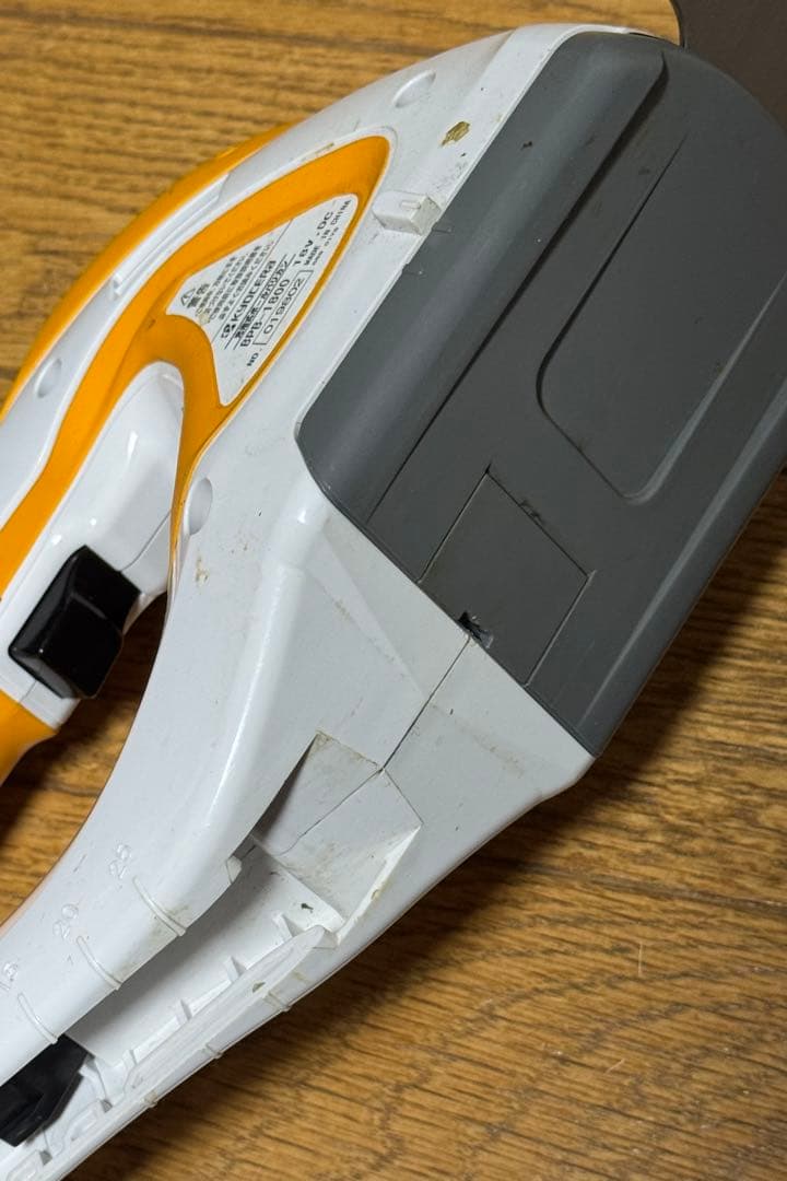 京セラ 充電式ポールバリカン BPB-1800 バッテリー無し 箱あり