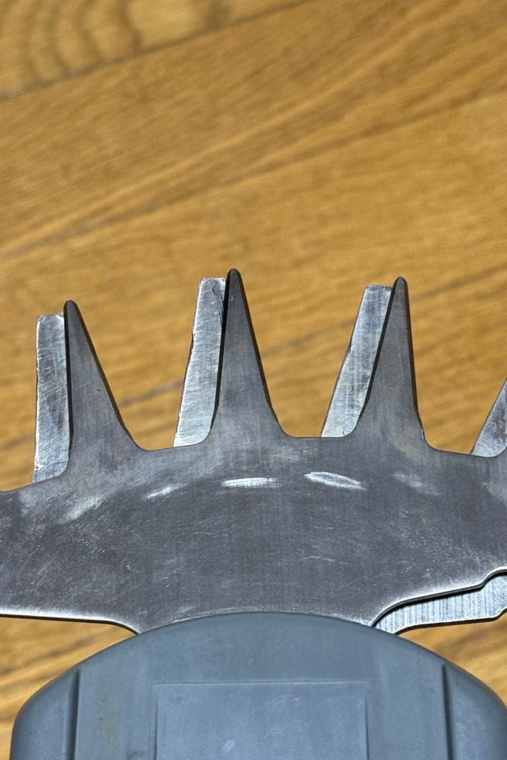 京セラ 充電式ポールバリカン BPB-1800 バッテリー無し 箱あり