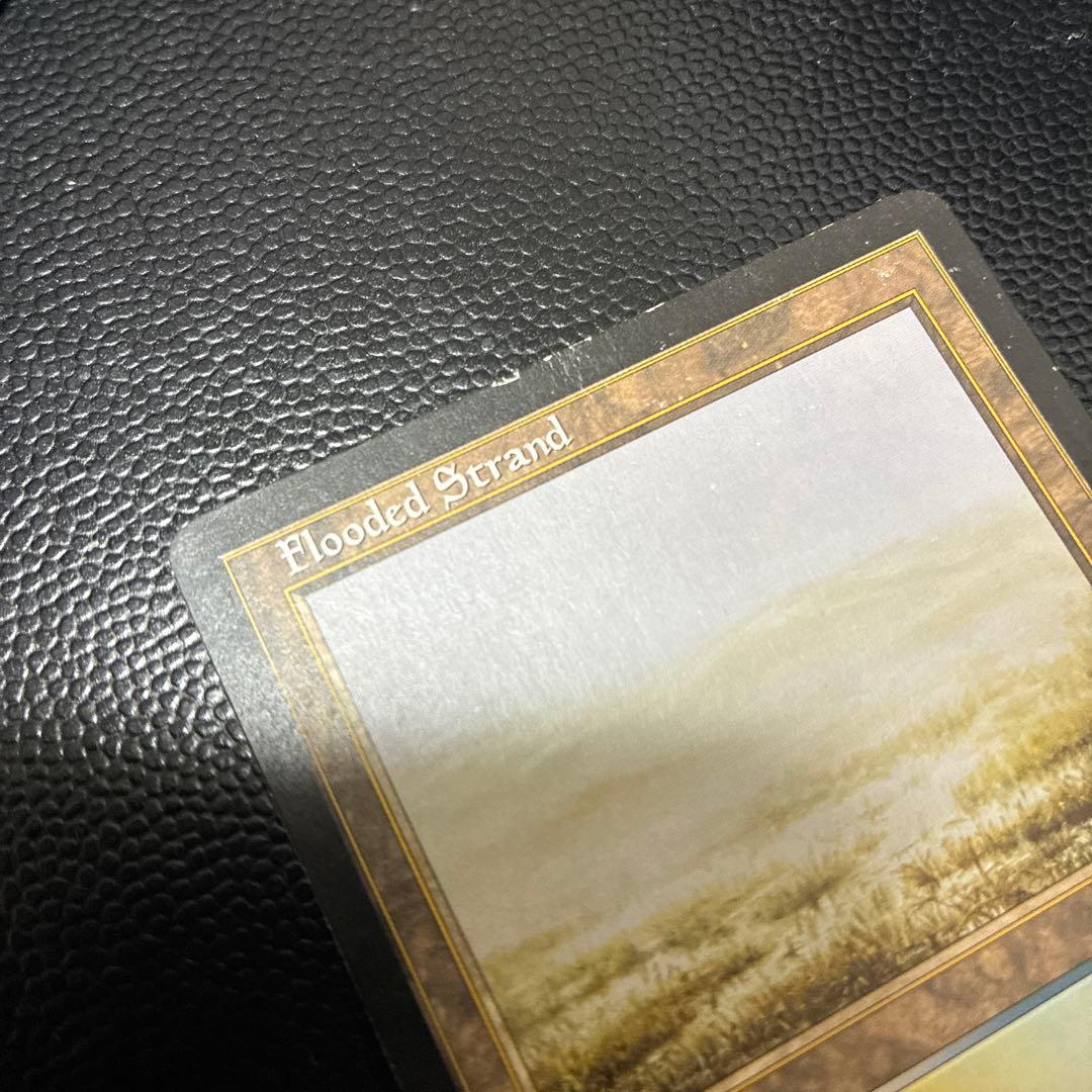 溢れかえる岸辺