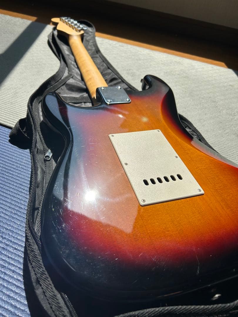 photogenic フォトジェニック エレキギター　 サンバースト