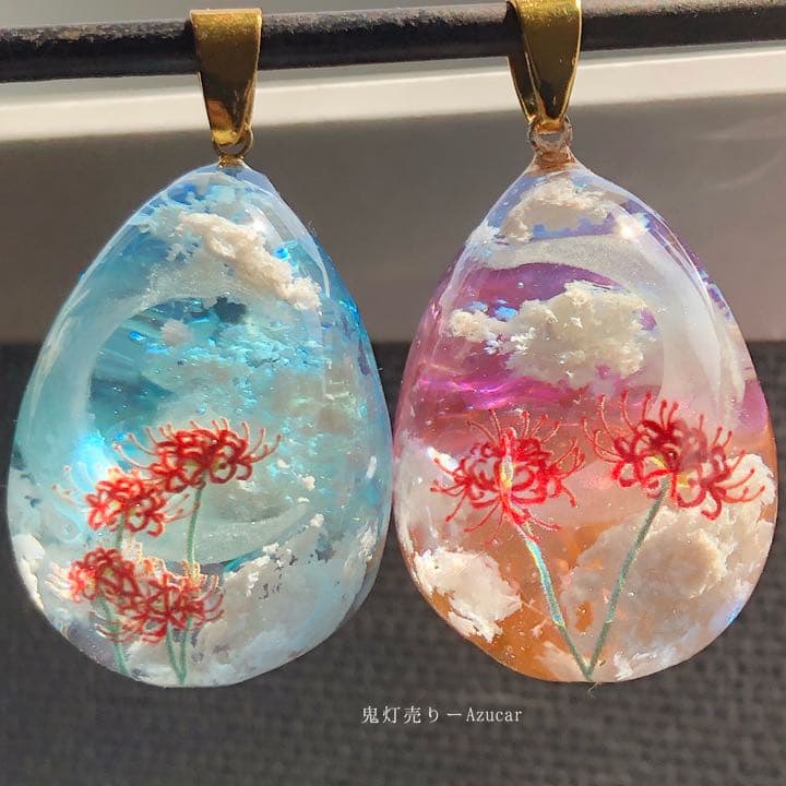 夕焼け空に咲き誇る彼岸花の雲レジンオルゴナイト蓄光ネックレス