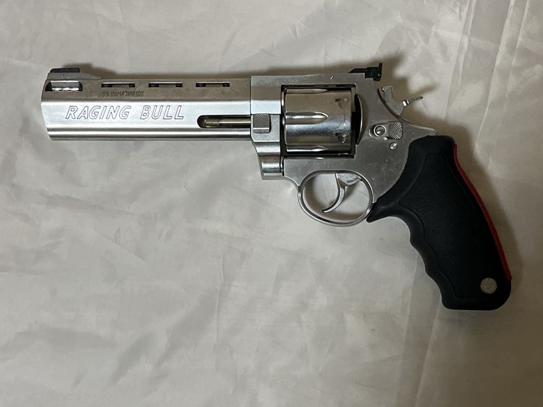 レイジングブルマキシ44マグナム　ガスリボルバー　（ジャンク品）