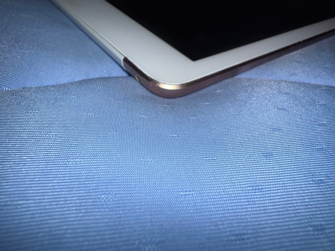 K*j様 Apple iPad6世代セルラー32GB bluetooth不調