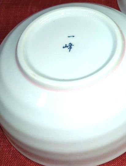 ♣オリジナルＷ・２種類♠一峰桜中皿♠嵐窯・渦巻青刷毛四角白ウェーブ平皿♦４セット