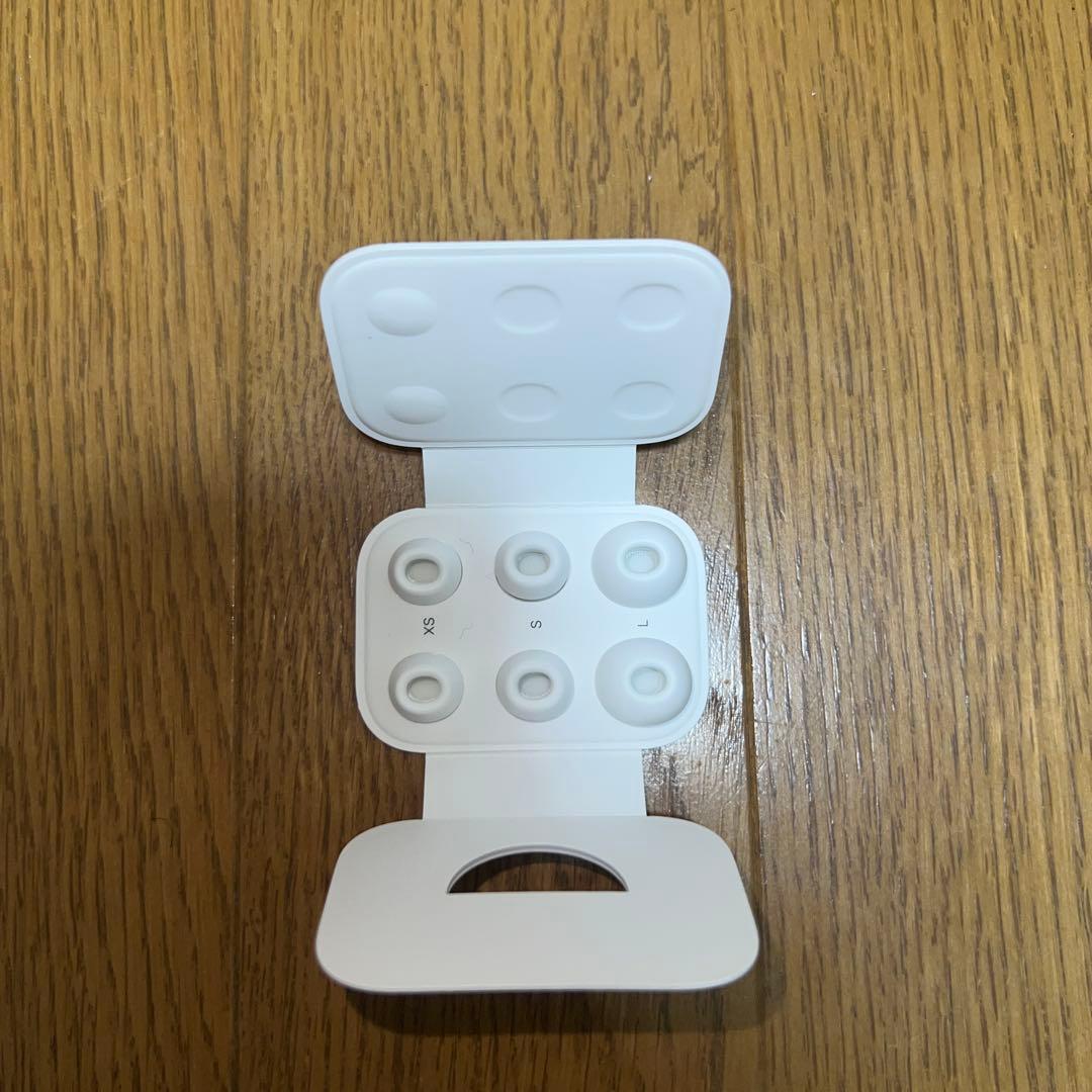 AirPods Pro 第2世代（A2700）※接続不可ジャンク品